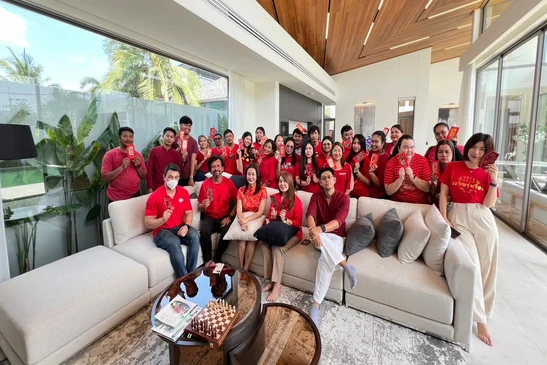 การต้อนรับสู่ปีงู